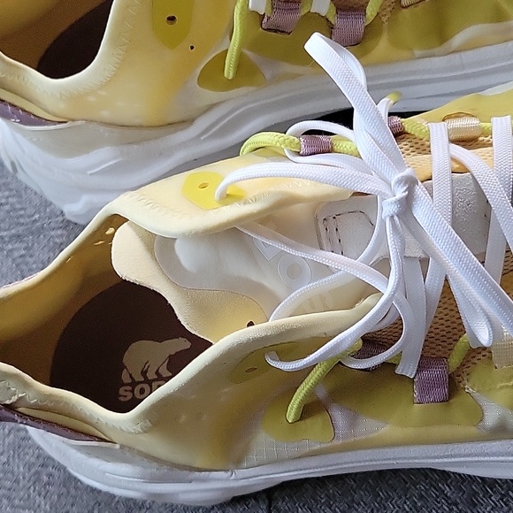 Sorel Kenetic Breakthrough Tech Sneaker - Picture 3 of 9